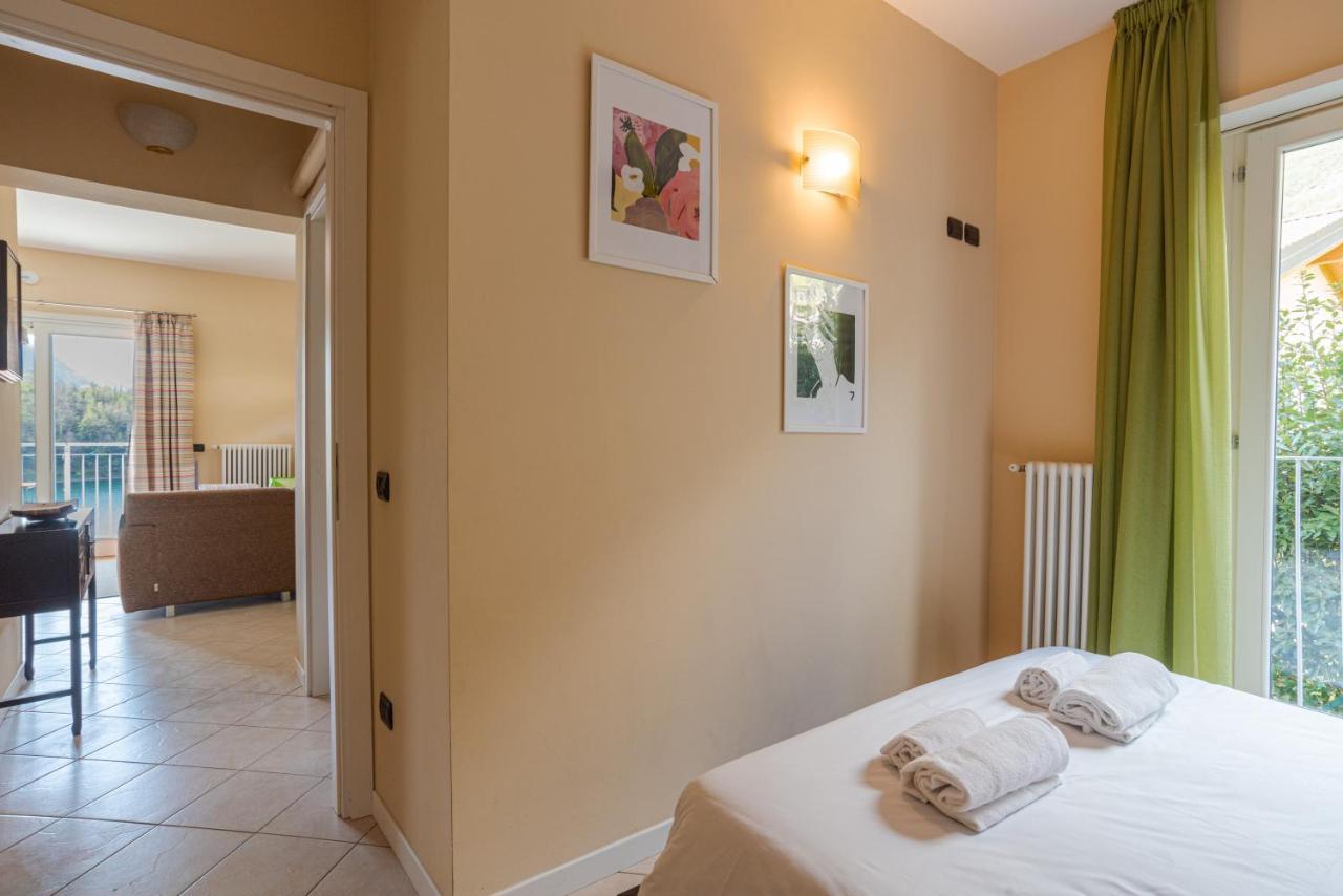 Lake Como Apartment With Balcony And Private Parking Ossuccio Εξωτερικό φωτογραφία